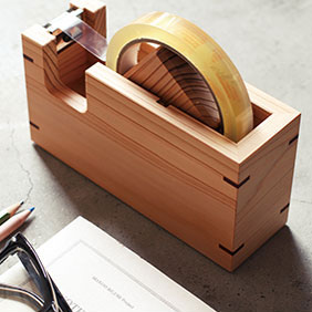 テープカッター 杉