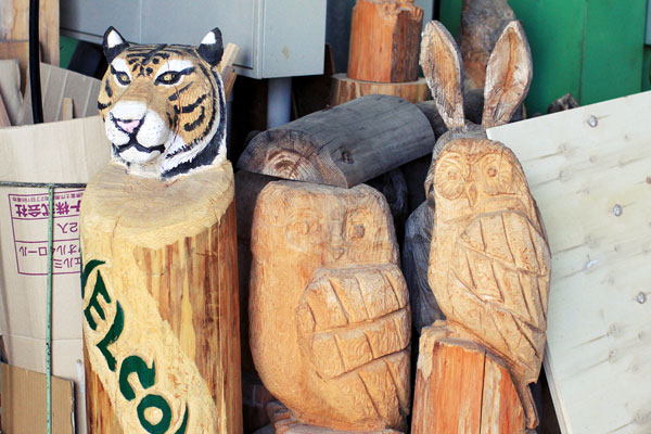 チェーンソーアート